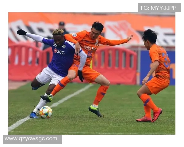 平阳足球队与河内足球俱乐部激战正酣期待精彩对决与精彩进球 平阳足球队与河内足球俱乐部激战正酣期待精彩对决与精彩进球